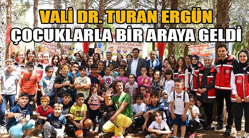 Vali Dr. Turan Ergün Çocuklarla Bir Araya Geldi